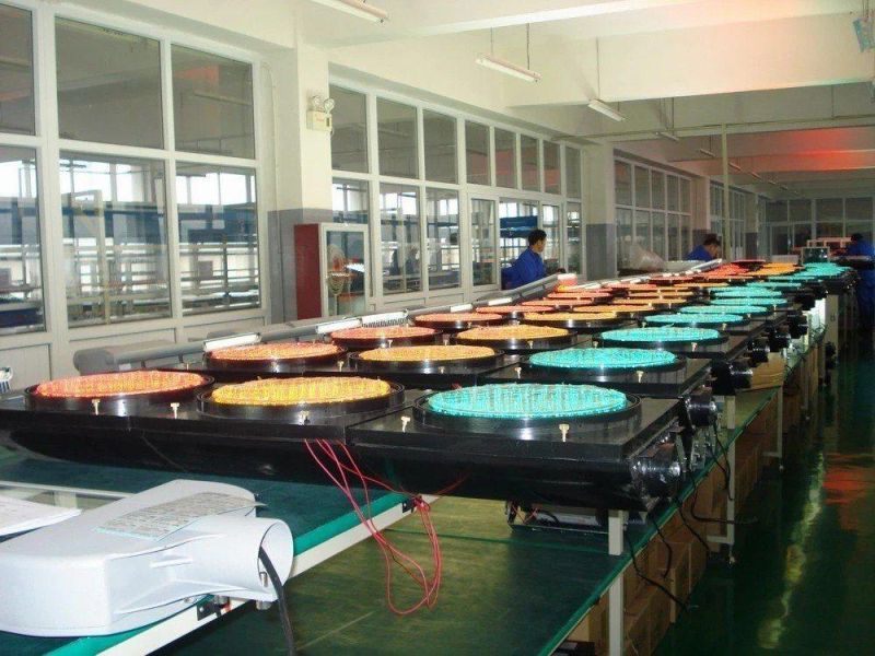 Safety Stable Customized Cheap Price Full Ball LED Traffic Light with Brackets