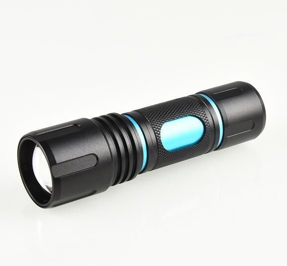 High Power CREE LED Zoomable Tactical Flashlight
