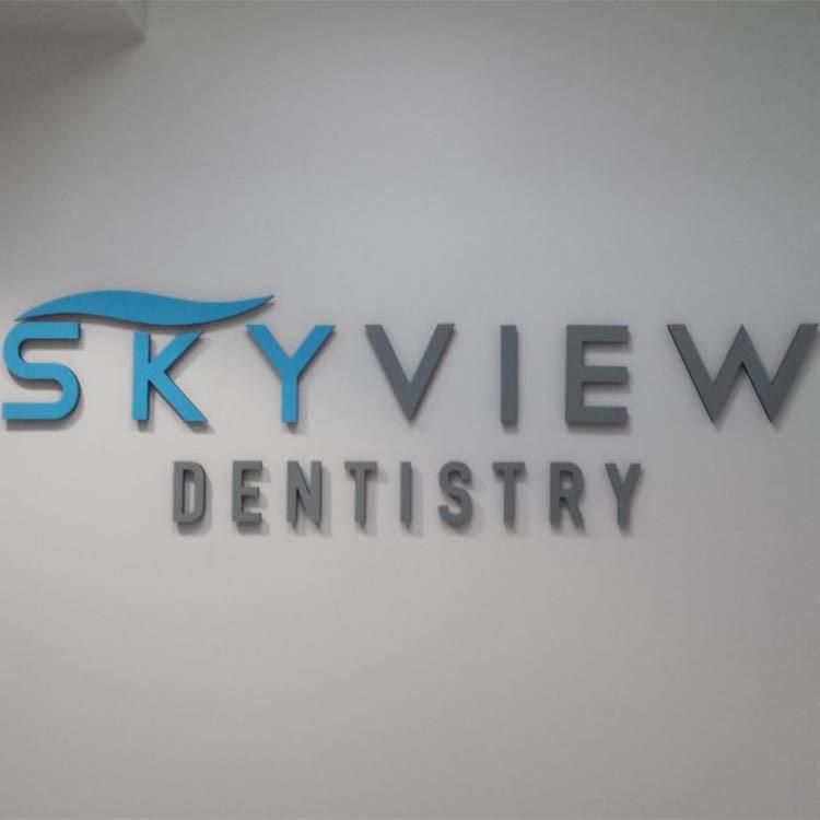 Acrylic Dentist Advertising Signboard Illuminated Dental Store Logo Letter Sign
