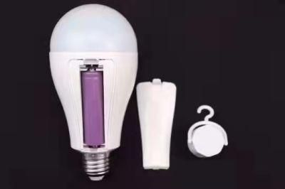 15W 18W Outdoor Indoor Emergency LED Rechargeable Light Bulb with Large Capacity Battery