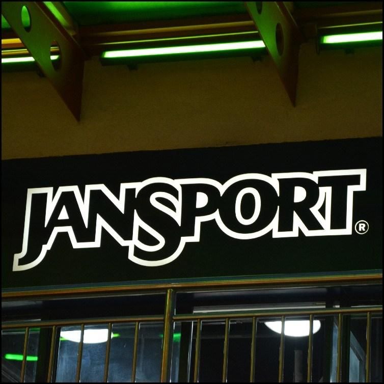 Outdoor Strong Huge Size Advertising Customized Iluminated Advertisement Signs