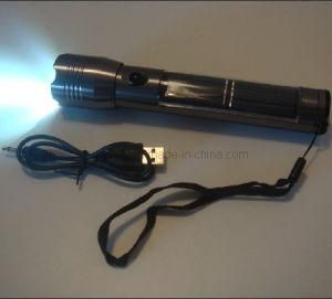 1 Watt LED Flashlight with Solar Panel