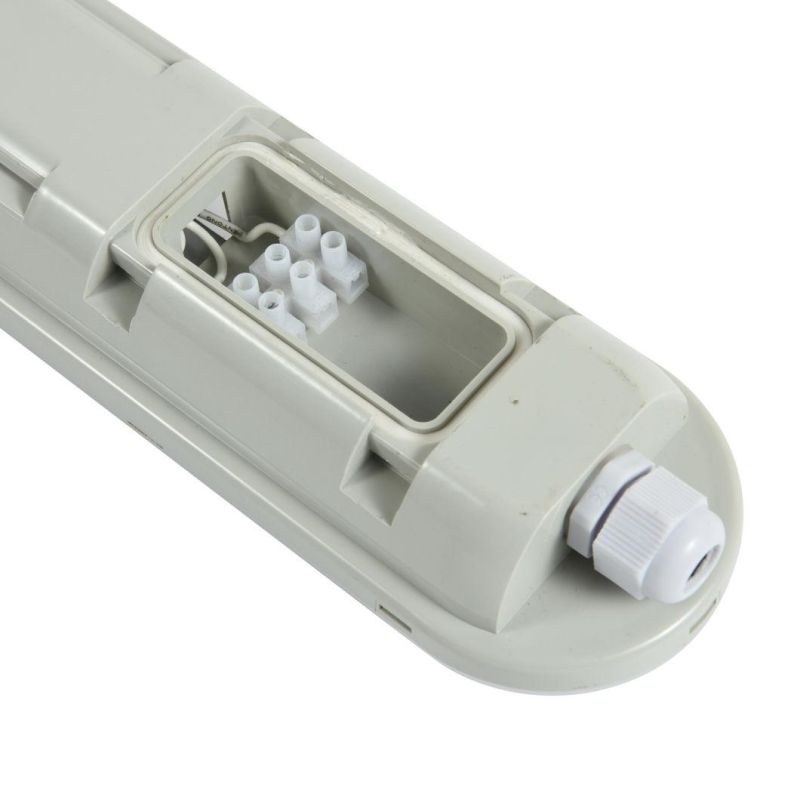 LED Triproof Light Fixture Waterproof Lamp Non-Corresive Car Park Light IP65 Ik08 No Clips