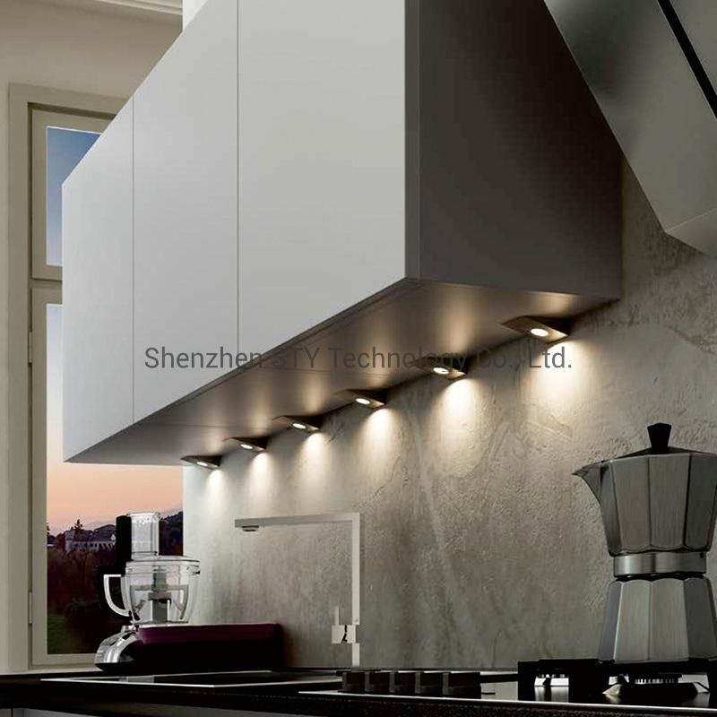 1.5W Triangle Metal LED Kitchen Cabinet / Wardrobe / Closet Light