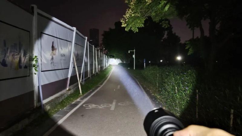 1100 Meter 1200 Lumen Ultra Long Range Tactical Flashlight Nextorch P82 Long Distance Police Tactical Torch