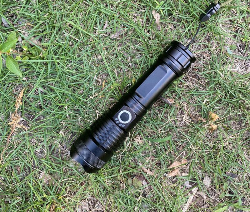 High Power USB Rechargeable Outdoor Camping Searching Work Aluminum LED Flashlight with Zoom in and Zoom out Function