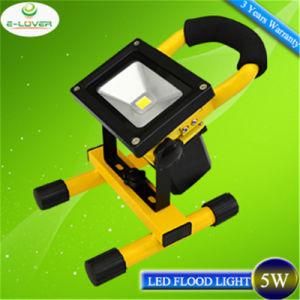 Hot Selling 10W Rechargeable LED Flood Light with CE, RoHS,