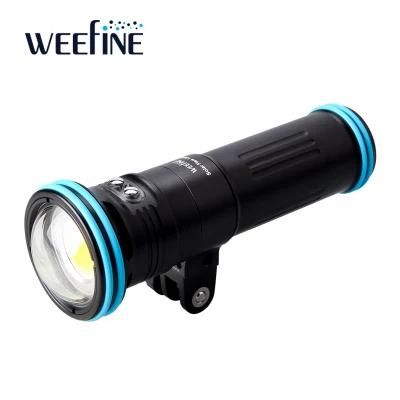 Easy to Handle Have a Strong Bright Light Essential Scuba Diving Gear for Underwater Lighting